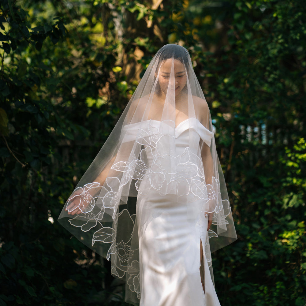 Weeding Girl